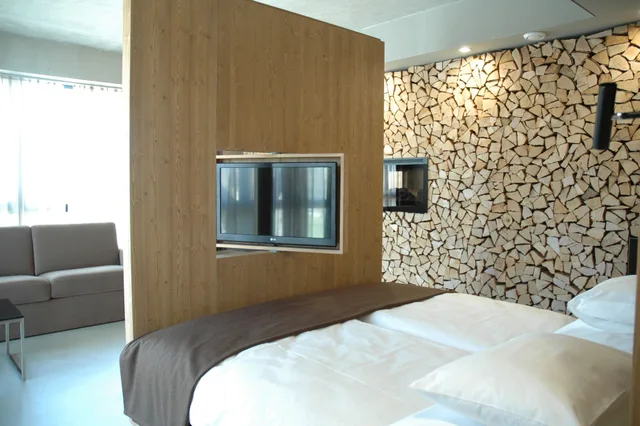 غرفة ثلاثية بسرير مزدوج وسرير فردي، Hotel Nox 2/4