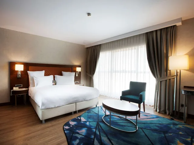 غرفة ديلوكس بسرير مزدوج مع أريكة، Mercure Istanbul Bakirkoy Hotel 4/10
