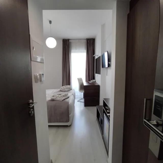 Classic, Single, INTERNATIONAL ATENE HOTEL 2/2