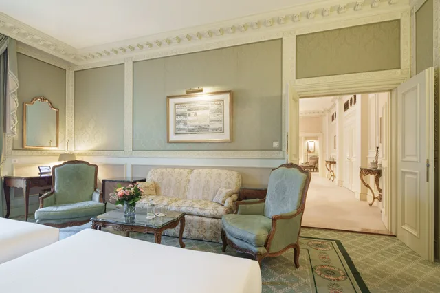 غرفة سوبيريور عائلية، Eurostars Grand Hotel Wien 2/2