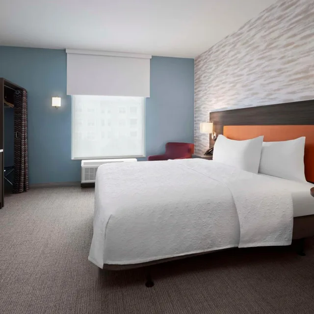جناح بسرير كينج مع أريكة بحوض استحمام لذوي الإعاقة، Home2 Suites by Hilton Orlando South Davenport 5/8
