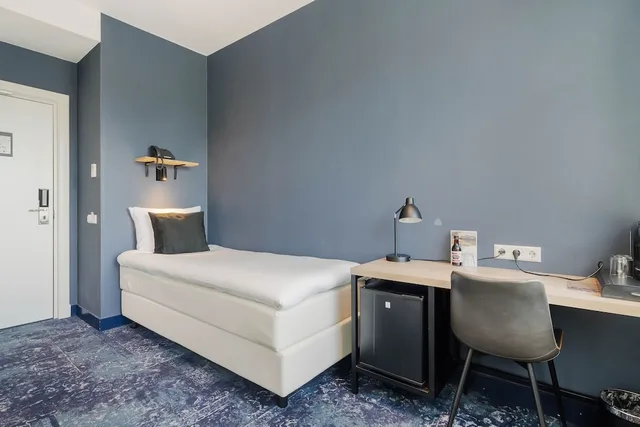 غرفة مفردة بسرير فردي، Hotel Maassluis 2/4