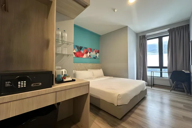 غرفة ديلوكس بسرير مزدوج أو سريرين منفصلين، OYO Townhouse, Selayang formerly RHR Hotel 1/1