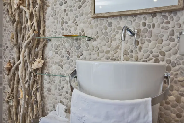 جناح جونيور بسرير كوين بإطلالة على البحر بمطبخ صغير، Casa Del Sole Chambre d hotes de Charme 3/4