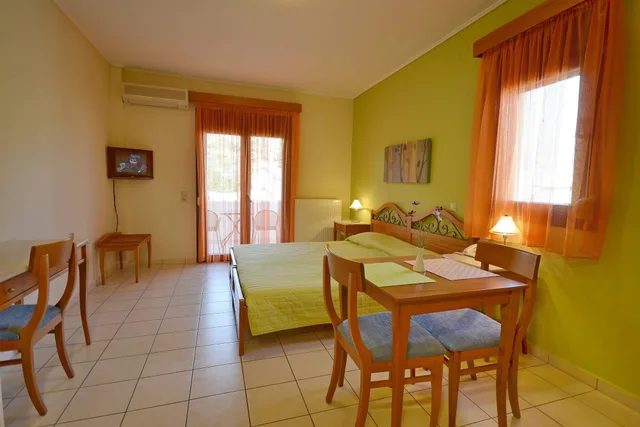 غرفة بسرير مزدوج، Emporios Bay Hotel 6/10
