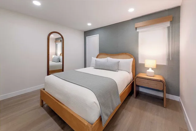 2 Bedrooms, Cove, Suite, 2 Queen Beds, Stair Access Only, Sofa، La Jolla Cove Suites 4/6