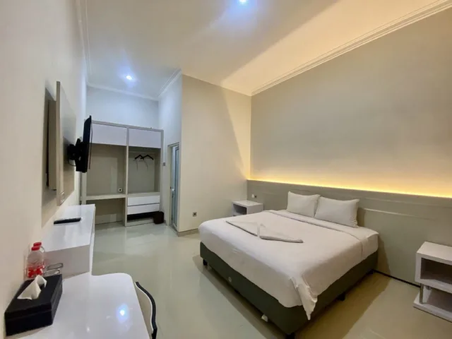 غرفة سوبيريور، El Malik Hotel Sumenep 2/4