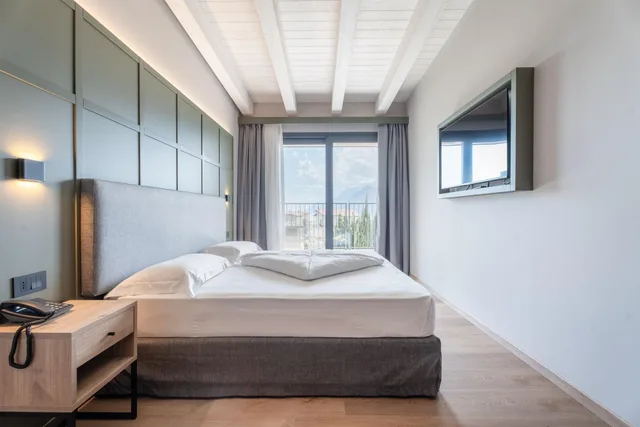 Junior Suite, Penthouse, Majestic Palace 2/8
