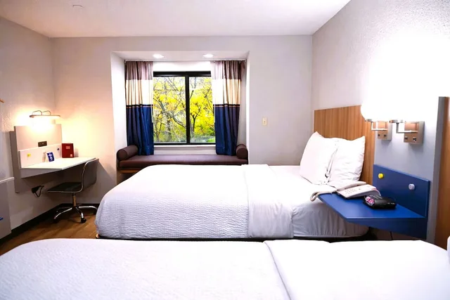 غرفة قياسية بسريرين كوين، Microtel Inn & Suites by Wyndham Murfreesboro 9/10