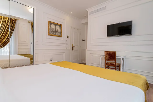 غرفة فاخرة بسرير كينج، ELER HOTEL 6/10