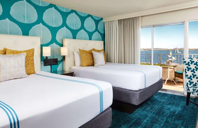 Room, Queen Bed, Bay View، Kona Kai San Diego Resort 1/5