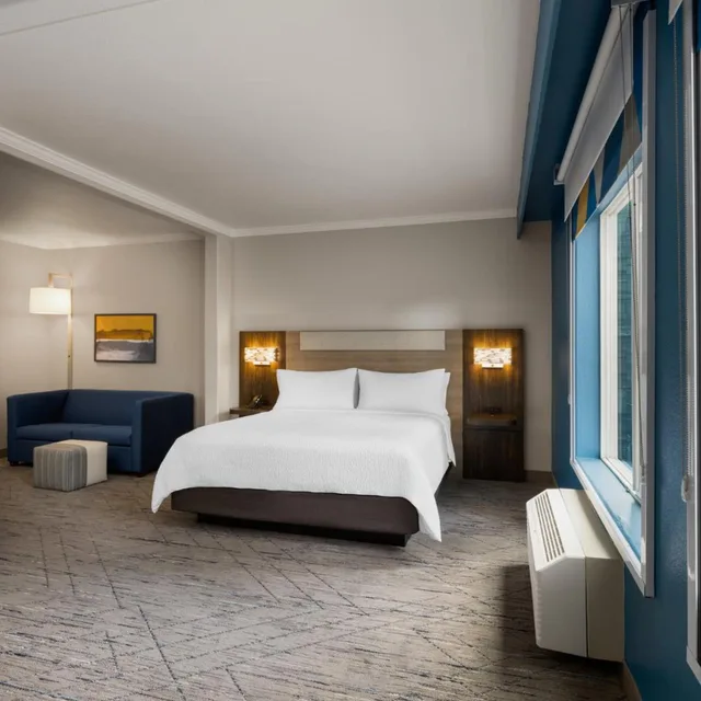 جناح بسرير كينج بجاكوزي، Holiday Inn Express Hotel And Suites Paso Robles 2/8