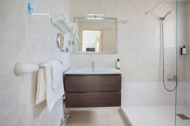 غرفة بسرير مزدوج أو سريرين منفصلين، Petit Garden Hotel by Flacalco 10/10