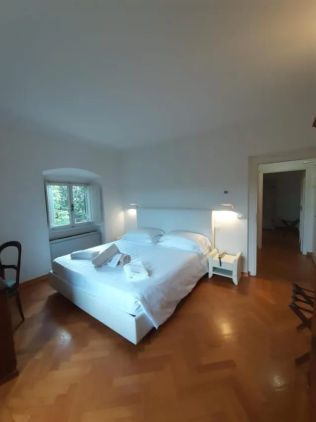 جناح، I Barronci Villa 6/10