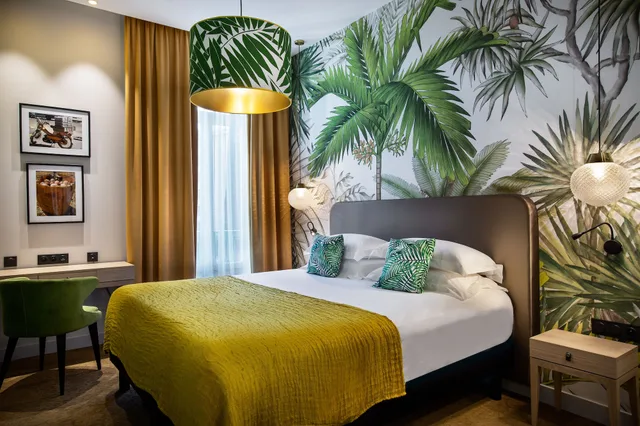 غرفة سوبيريور بسرير كوين بشرفة، Hotel Verlaine Cannes 5/10
