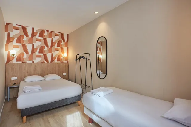 Triple Room, Merryl Hotel 4/5