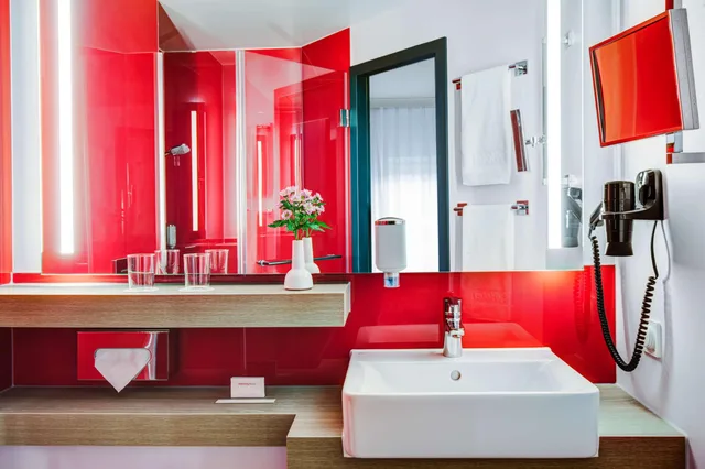 غرفة قياسية بسرير مزدوج، INTERCITYHOTEL ROSTOCK 5/5