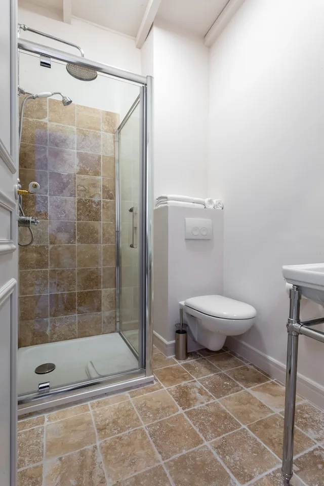 غرفة كلاسيكية بسرير كوين، Hotel Le Relais de Poste 3/4