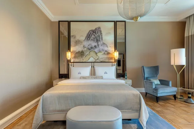 Superior, Suite, King Bed, Hotel Atlantic Hamburg, Autograph Collection 4/4
