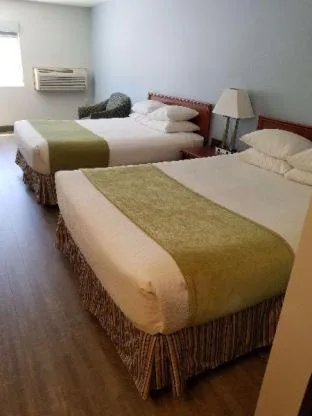 غرفة، Best Western Sandy Inn 2/9