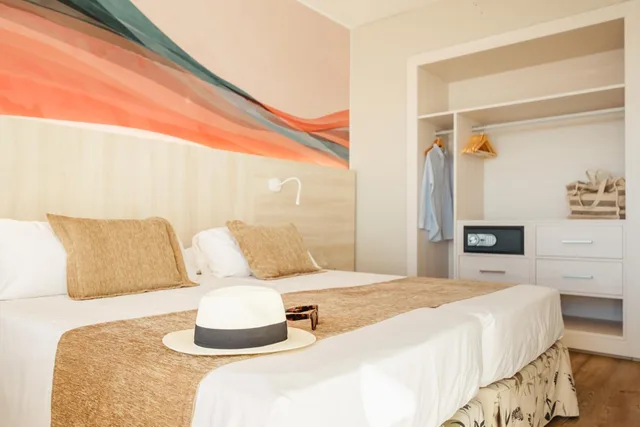Room, 2 Double Beds, Sea View, Bahia Principe Sunlight Coral Playa - Adults Only 1/7