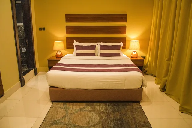 شقة بريميوم بسرير كينج وسرير فردي بغرفتي نوم بإطلالة جزئية على البحر، Blaire Executive Suites 1/1