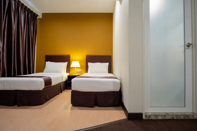 غرفة ديلوكس بسريرين منفصلين، Orkid Inn Mahkota Cheras 2/5