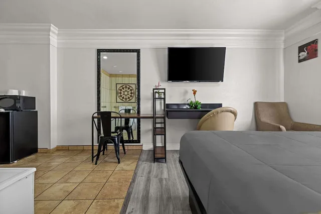 جناح بسرير كينج، Rodeway Inn Santa Ana - Garden Grove 1/2