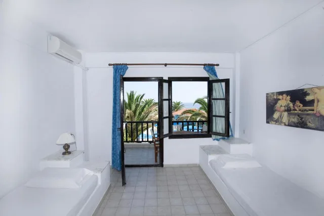 غرفة عائلية بإطلالة على البحر، Assa Maris Beach Hotel 5/6