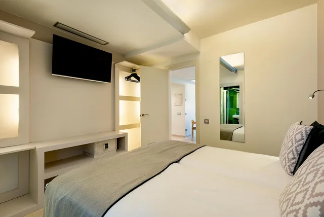 شقة سوبيريور مع أريكة، HOTEL NEXT TO 1/1