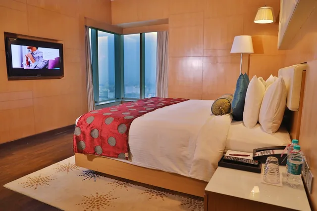 جناح بسرير فردي بغرفة نوم واحدة مع دخول صالة النادي، CROWNE PLAZA GREATER NOIDA 5/10