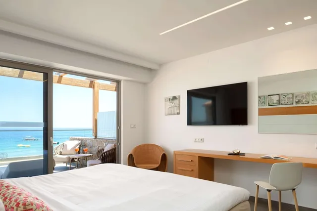 2 Bedrooms, Grand, Deluxe, Suite, King and Twin Beds, Beach Side, 2 Bathrooms, High Beach Resort & Spa 4/8