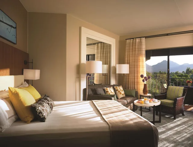 Premium, Deluxe, King Bed, Pool View, Balcony or Patio, Large، Fairmont Scottsdale Princess 1/10