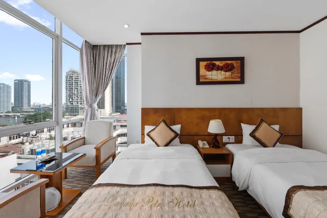 غرفة ديلوكس بسريرين، Da Nang Petro Hotel 1/2