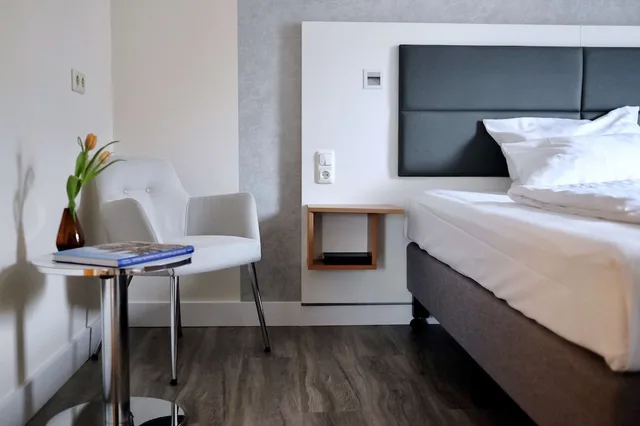 غرفة سوبيريور بسريرين منفصلين، Tulip Inn Frankfurt Airport 3/7