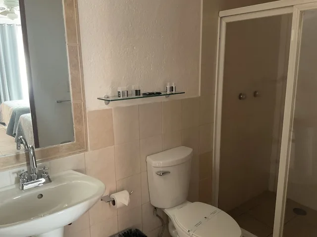 غرفة أساسية بسرير فردي، Hotel Camba 3/3