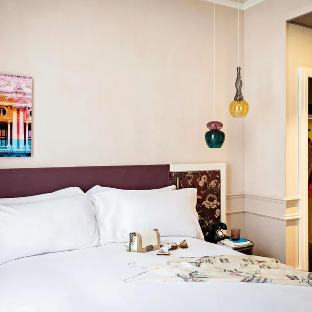 Premium, Junior Suite, King Bed, Street or Courtyard View, Living Area، Sofitel Le Scribe Paris Opera 4/10