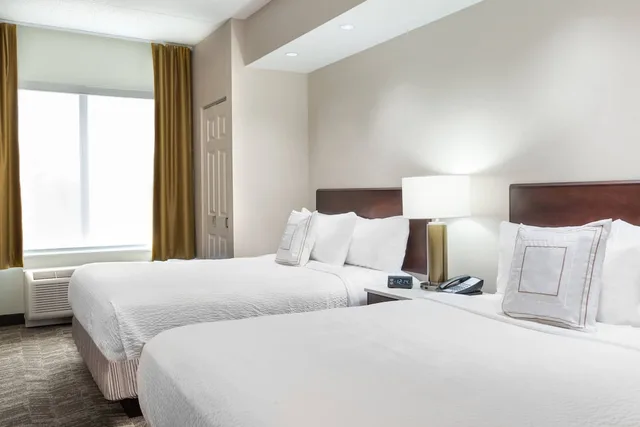 جناح بسريرين كوين مع سرير سحّاب إضافي لذوي الإعاقة، Springhill Suites Cleveland Solon 1/7