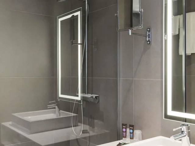 غرفة قياسية بسريرين منفصلين، NOVOTEL EDINBURGH CENTRE 9/9