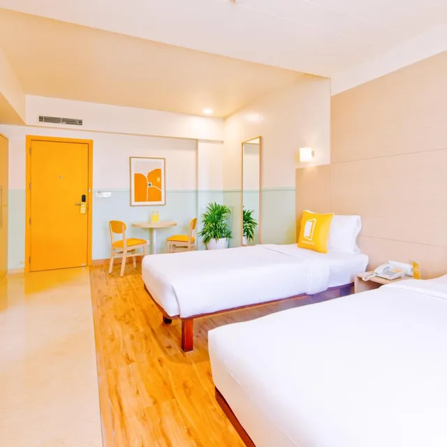 جناح ديلوكس بسريرين منفصلين، Bloom Hotel Indiranagar 4/5