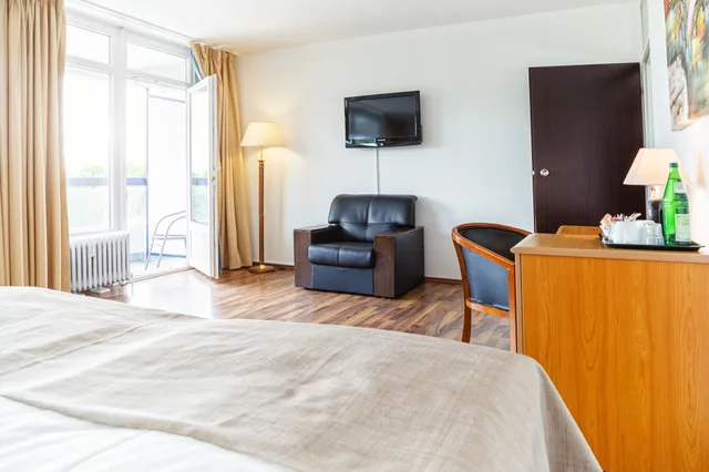 غرفة قياسية بسرير مزدوج، Hotel Ploner See By Tulip Inn 3/4