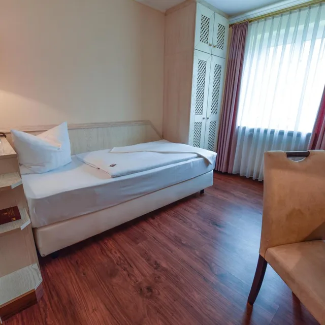 غرفة قياسية مفردة، Atrium Hotel Amadeus 1/6
