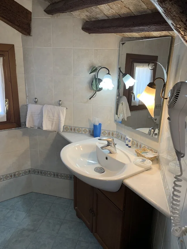 غرفة سوبيريور بسرير مزدوج، Locanda Poste Vecie 8/10
