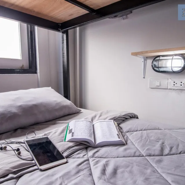 سكن مشترك للنساء، Zee Thai Hostel (Thaitone Hostel) 4/5