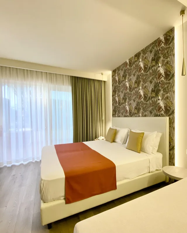 Room, Double Bed, Pool Side, Terrace, Tirreno 1/2