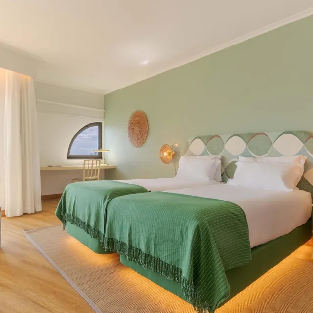 غرفة ثلاثية بإطلالة على البحر، Pestana Vila Lido Madeira 1/8