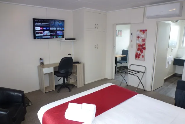 استوديو تنفيذي بسرير كوين، Asure Adcroft Motel 10/10