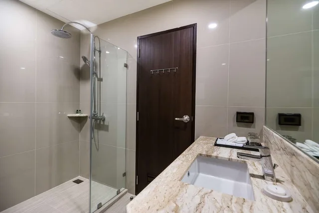 غرفة سوبيريور بسرير كينج، Best Western Sukhumvit 2 Hotel 5/5