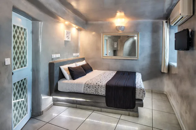 Superior, Double Bed, Caldera View، Hotel Katerina Apos S Castle 1/1