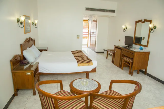 غرفة قياسية بسرير مزدوج بإطلالة على البحر، Happy Life Village Dahab 1/1
